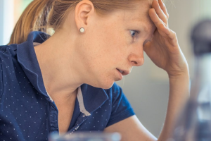 Lee más sobre el artículo La relación entre el estrés emocional y el sobrepeso